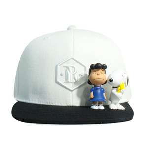  Snapback-Lucy and With Woodstock